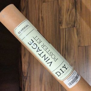 Vintage poster hanging kit